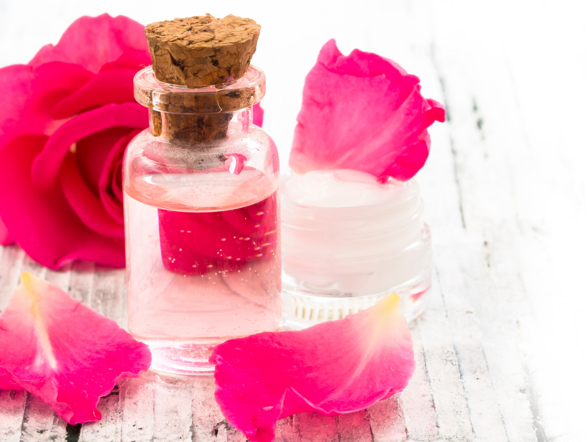 Lot de 12 bouteilles d'eau de rose - CHTOURA GARDEN